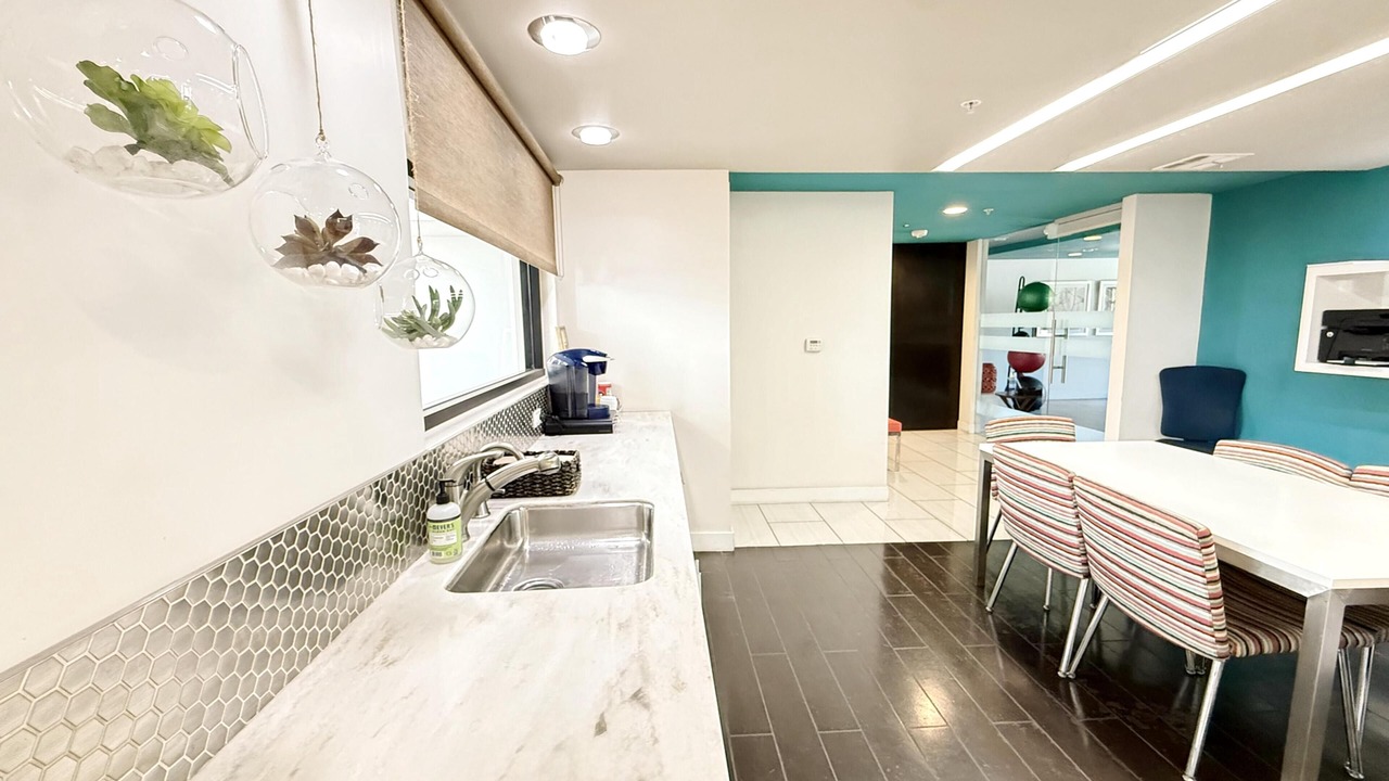 Photo of Kitchen in Encino