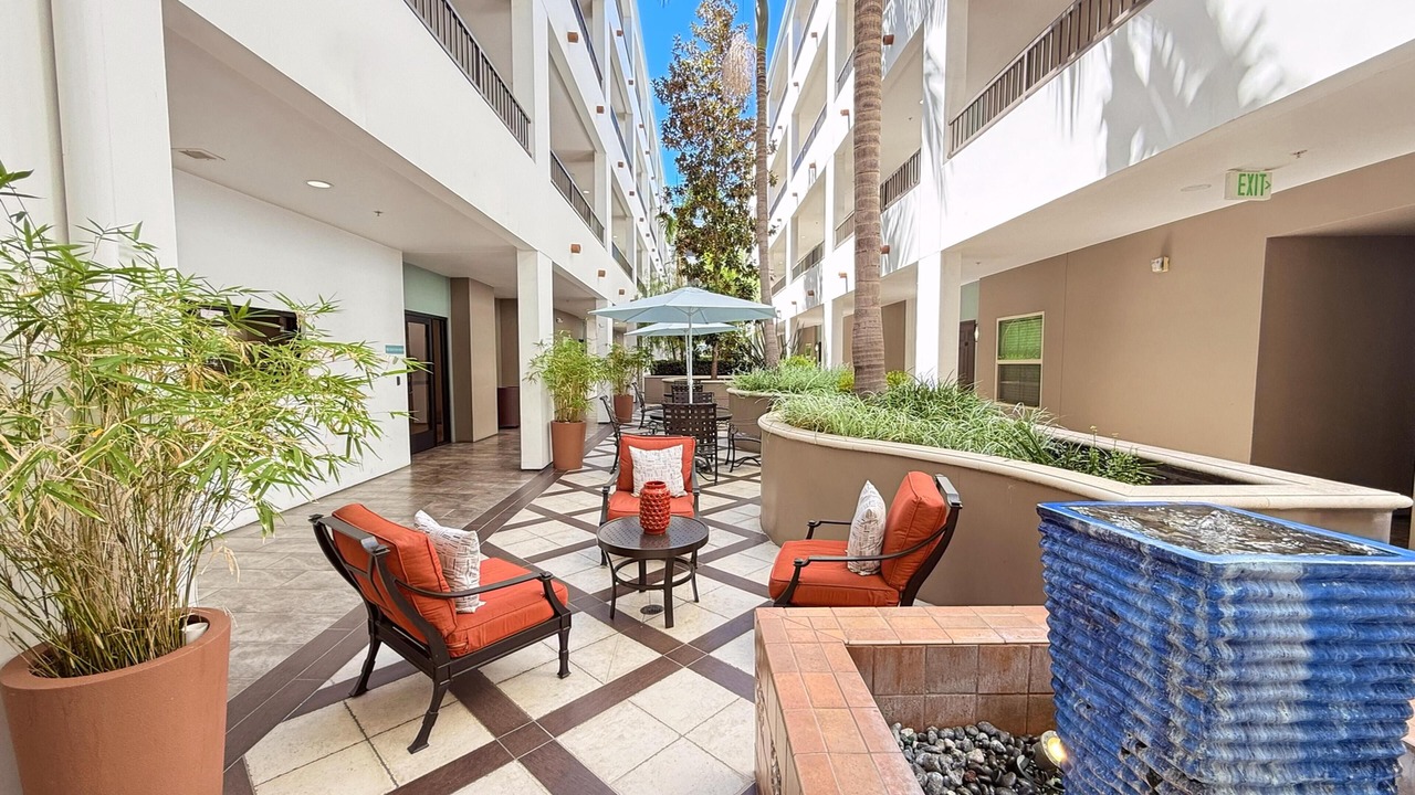 Photo of Patio Balcony in Encino