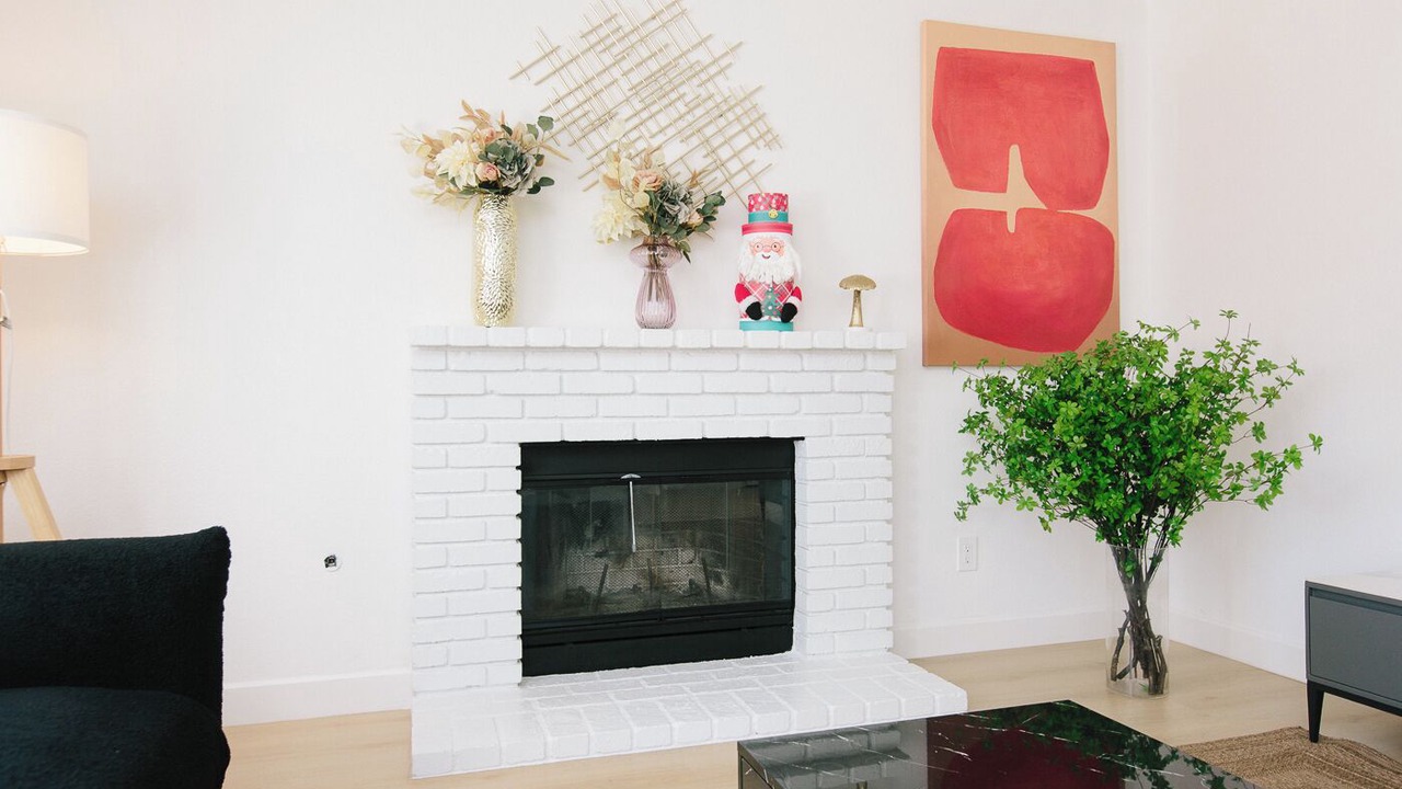 Photo of Livingroom in Ontario