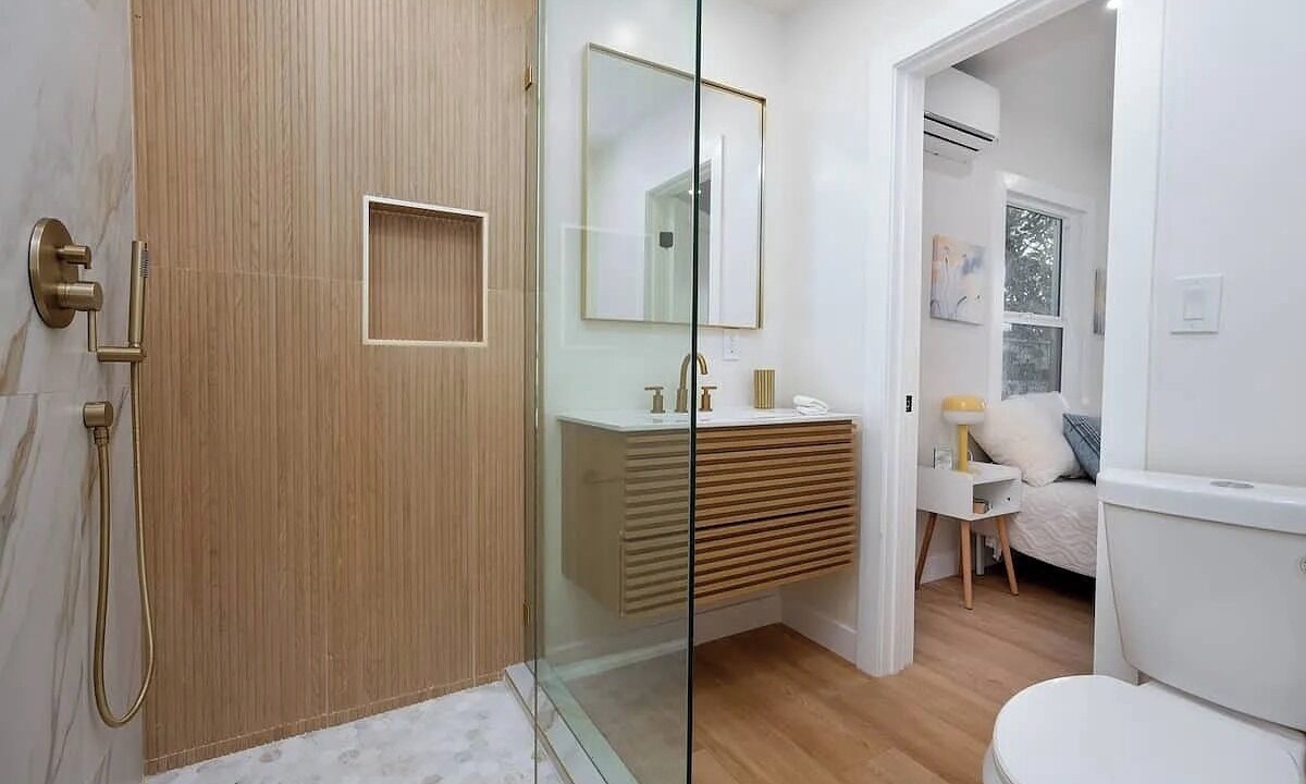 Photo of Bathroom in Eagle Rock