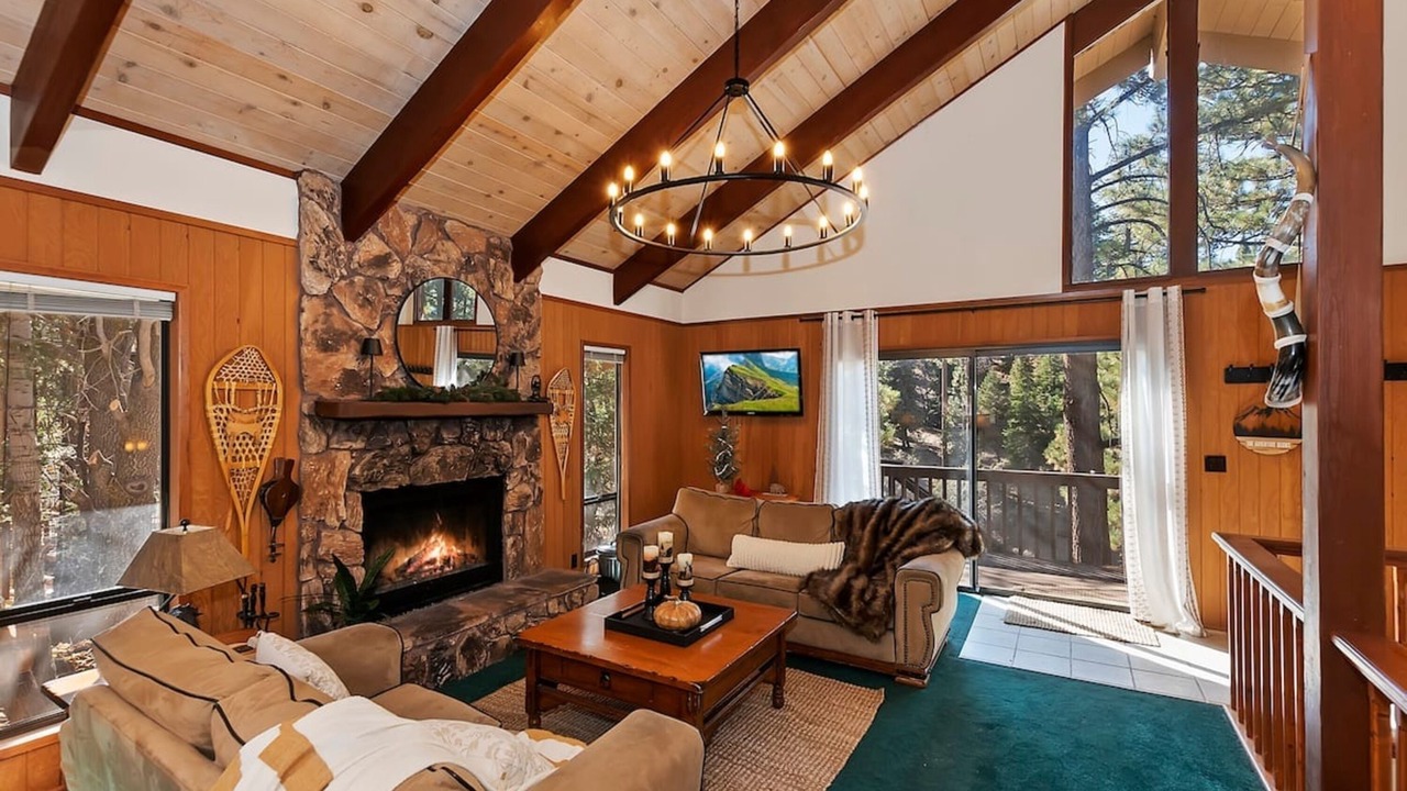Photo of Outdoor in Upper Moonridge