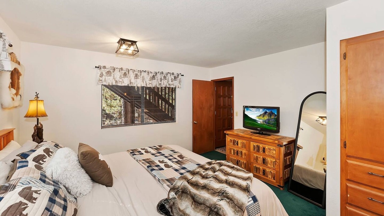 Photo of Outdoor in Upper Moonridge