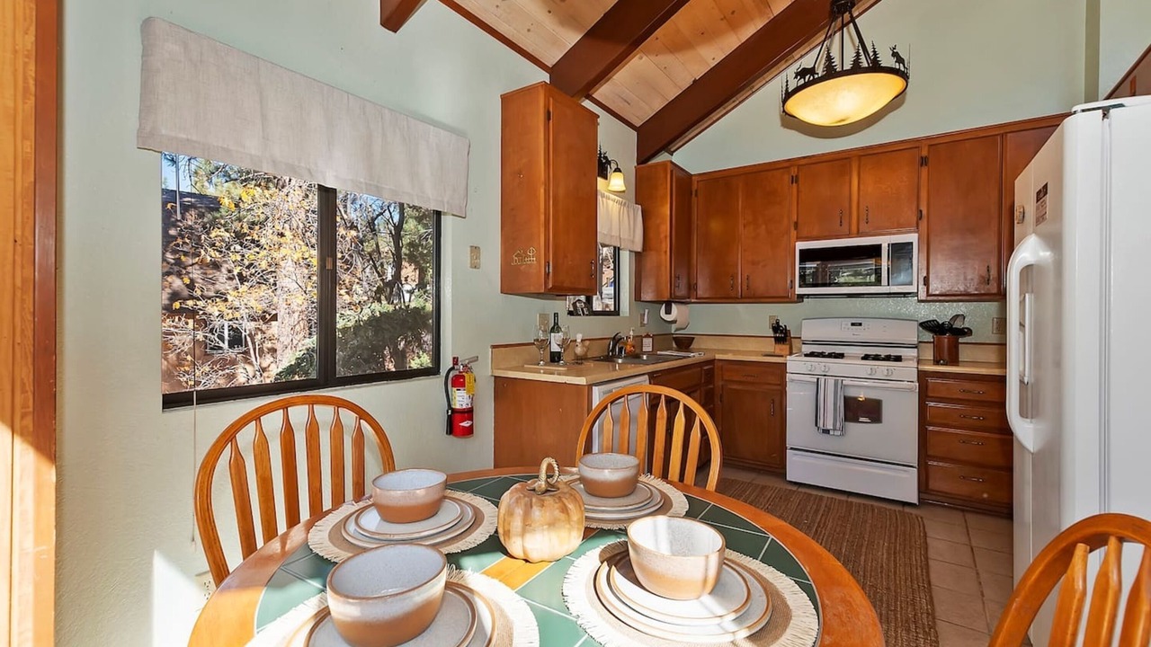 Photo of Outdoor in Upper Moonridge