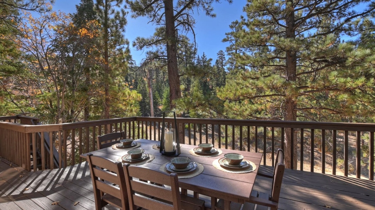 Photo of Outdoor in Upper Moonridge
