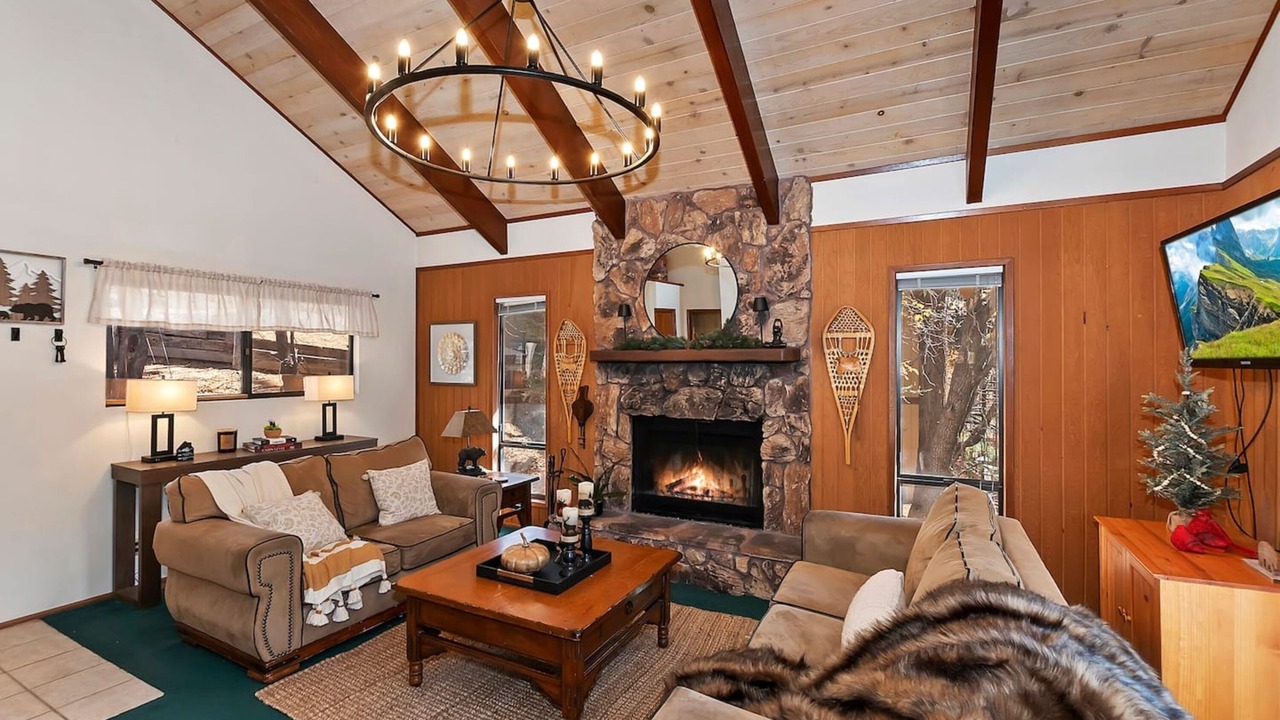 Photo of Outdoor in Upper Moonridge