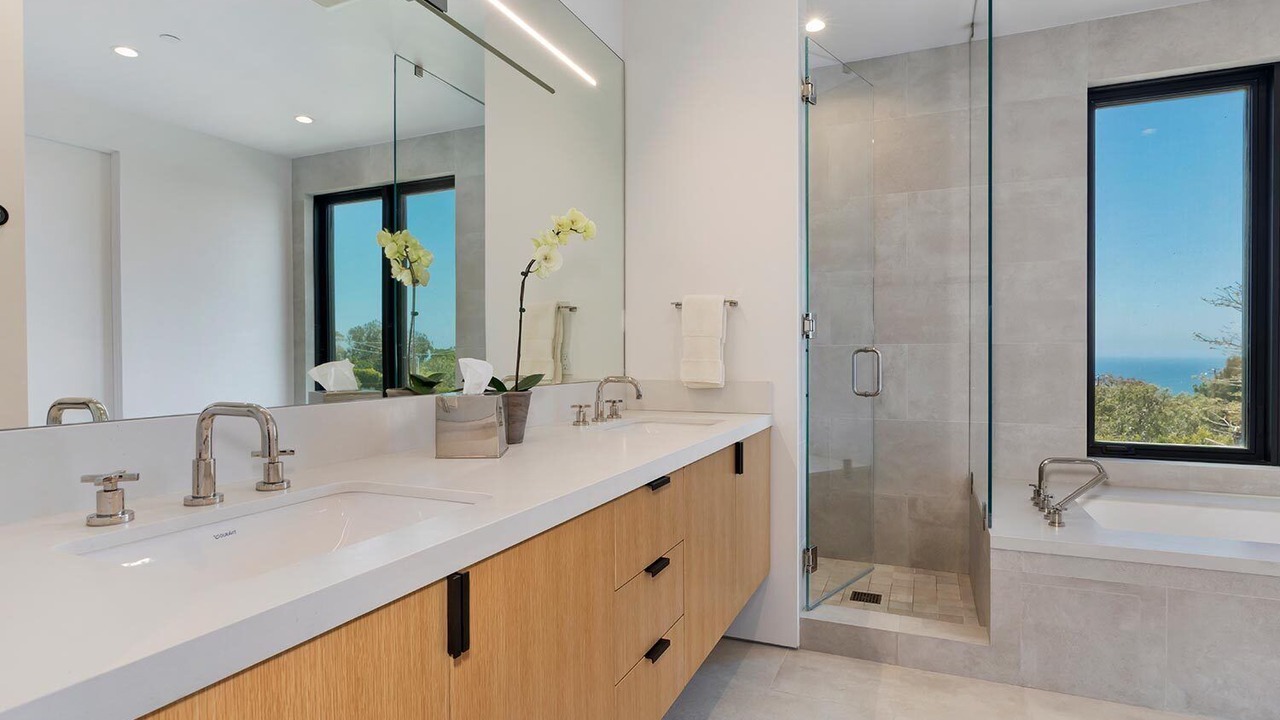 Photo of Bathroom in Western Malibu