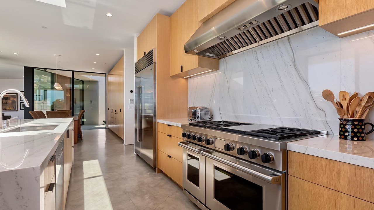 Photo of Kitchen in Western Malibu