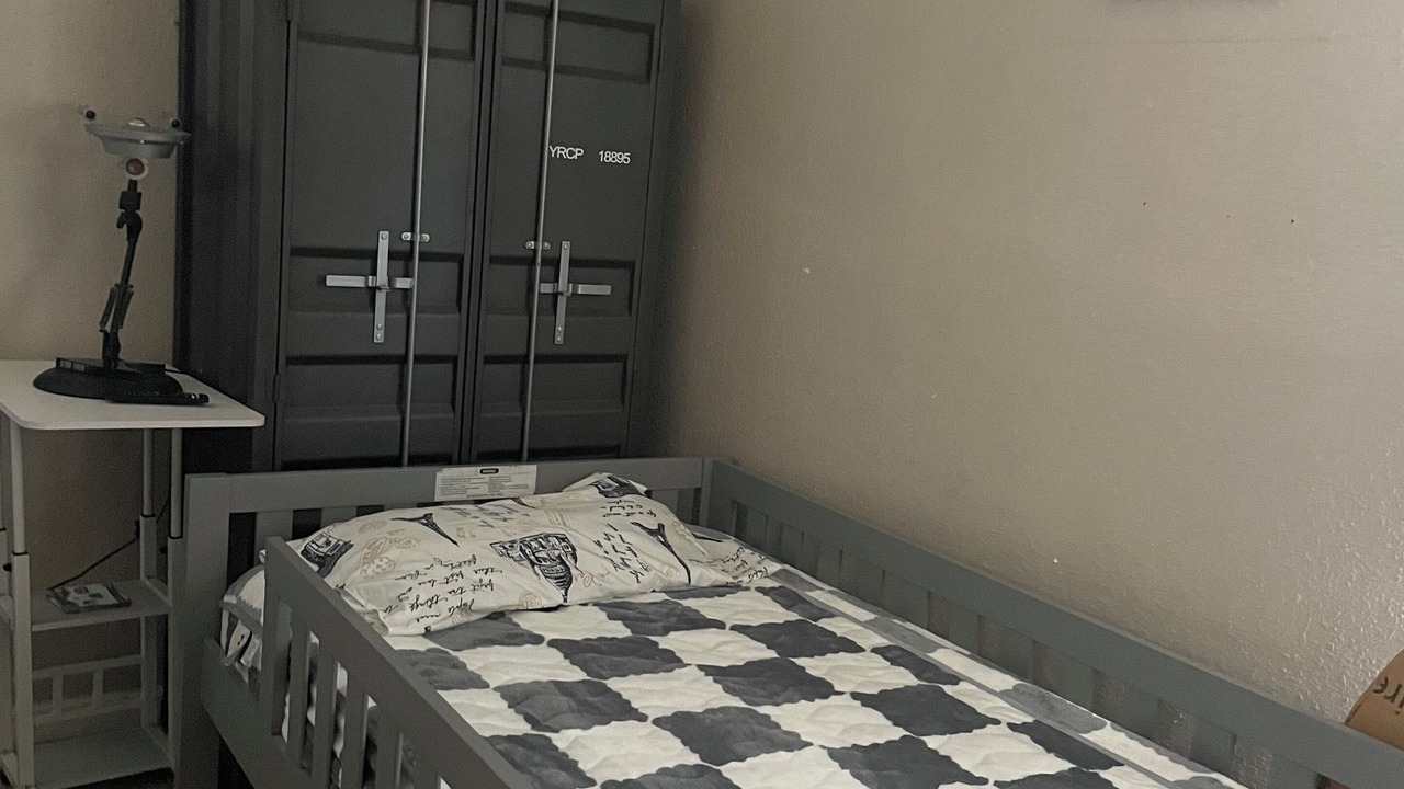 Photo of Bedroom in Bakersfield