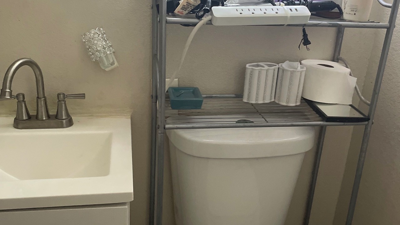 Photo of Bathroom in Bakersfield