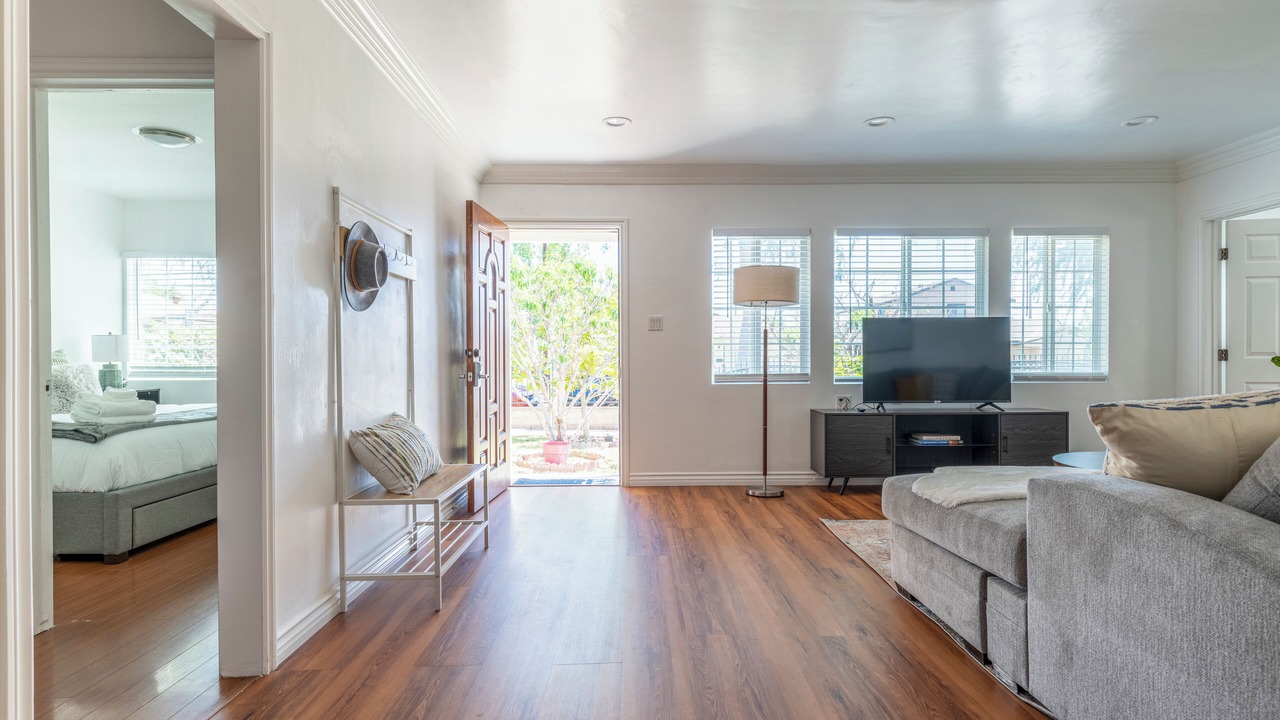 Photo of Livingroom in South San Gabriel