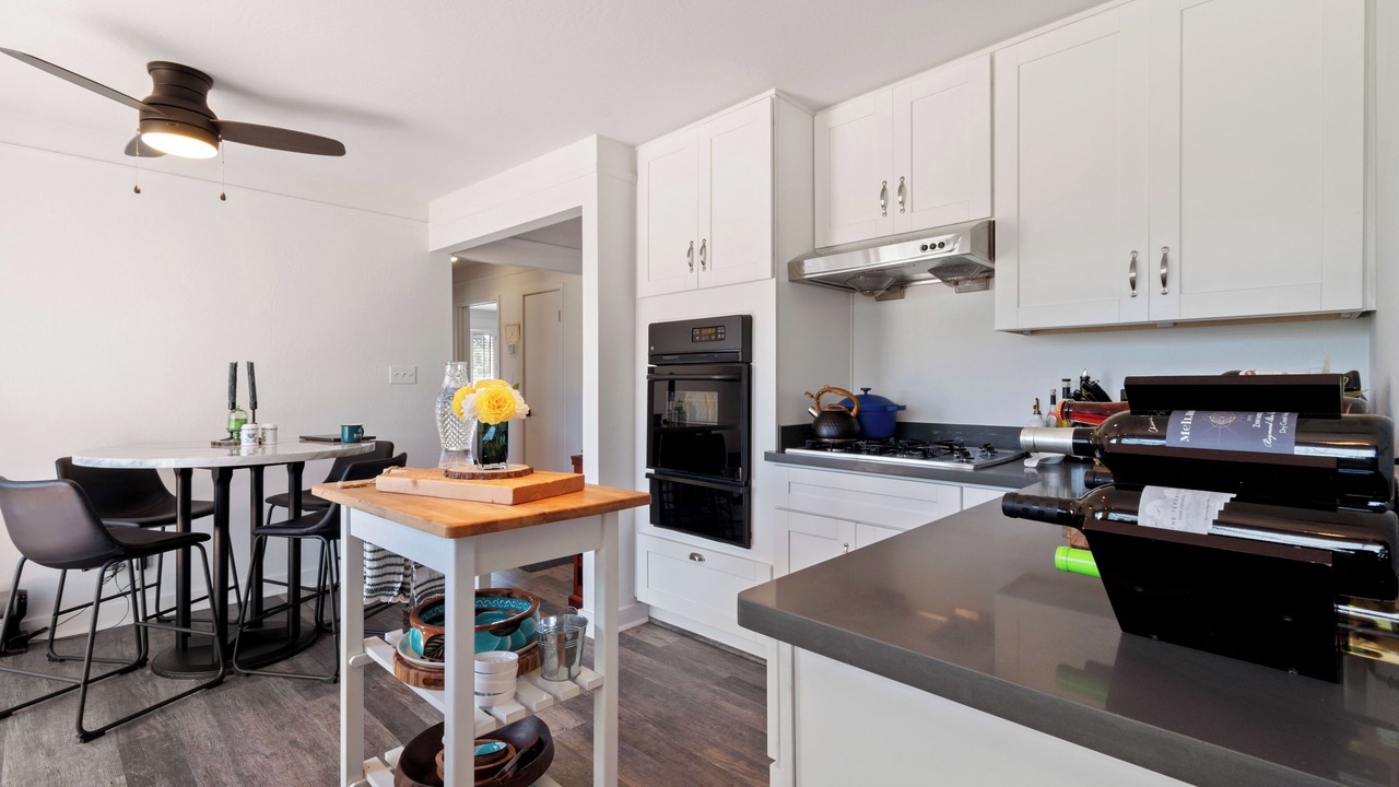 Photo of Kitchen in St. Helena