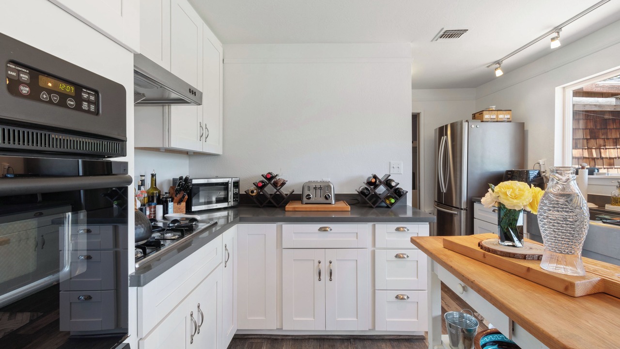 Photo of Kitchen in St. Helena