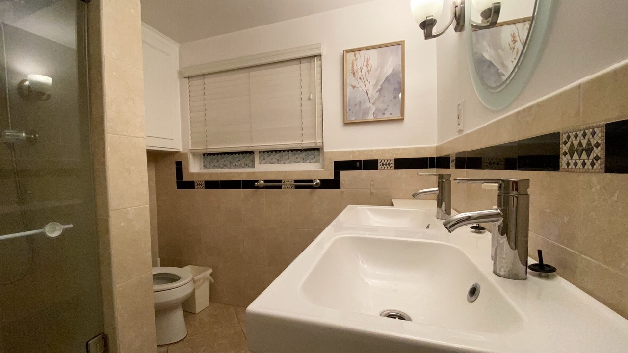 Photo of Bathroom in Arcadia