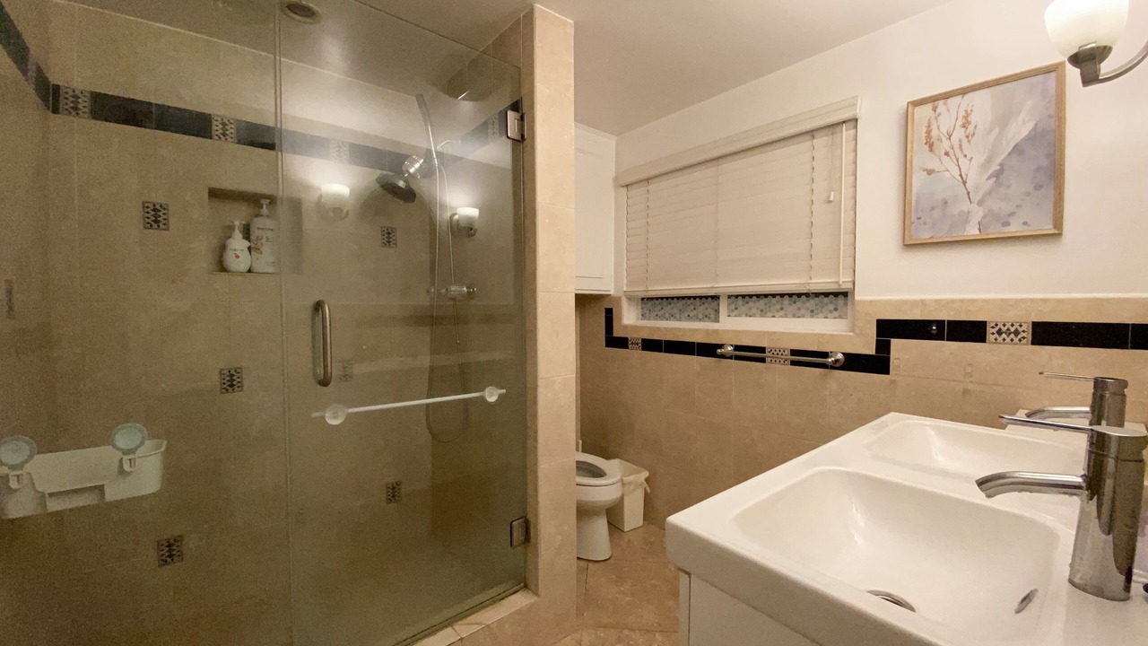 Photo of Bathroom in Arcadia