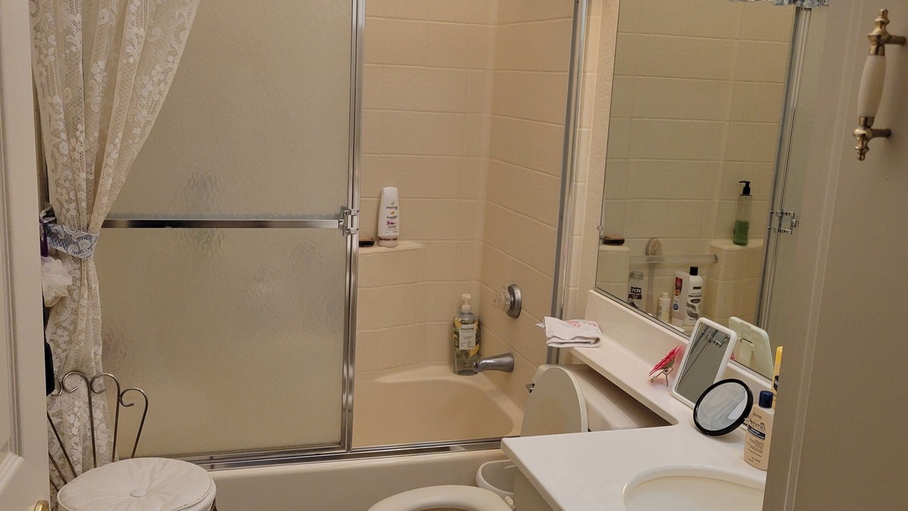 Photo of Bathroom in Porterville