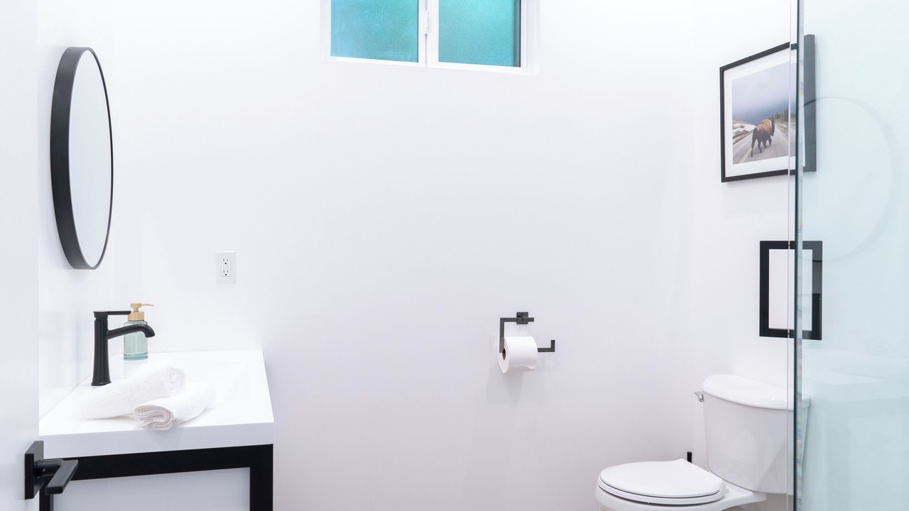 Photo of Bathroom in North Hollywood