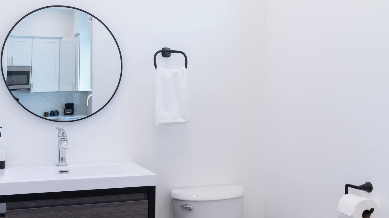 Photo of Bathroom in North Hollywood