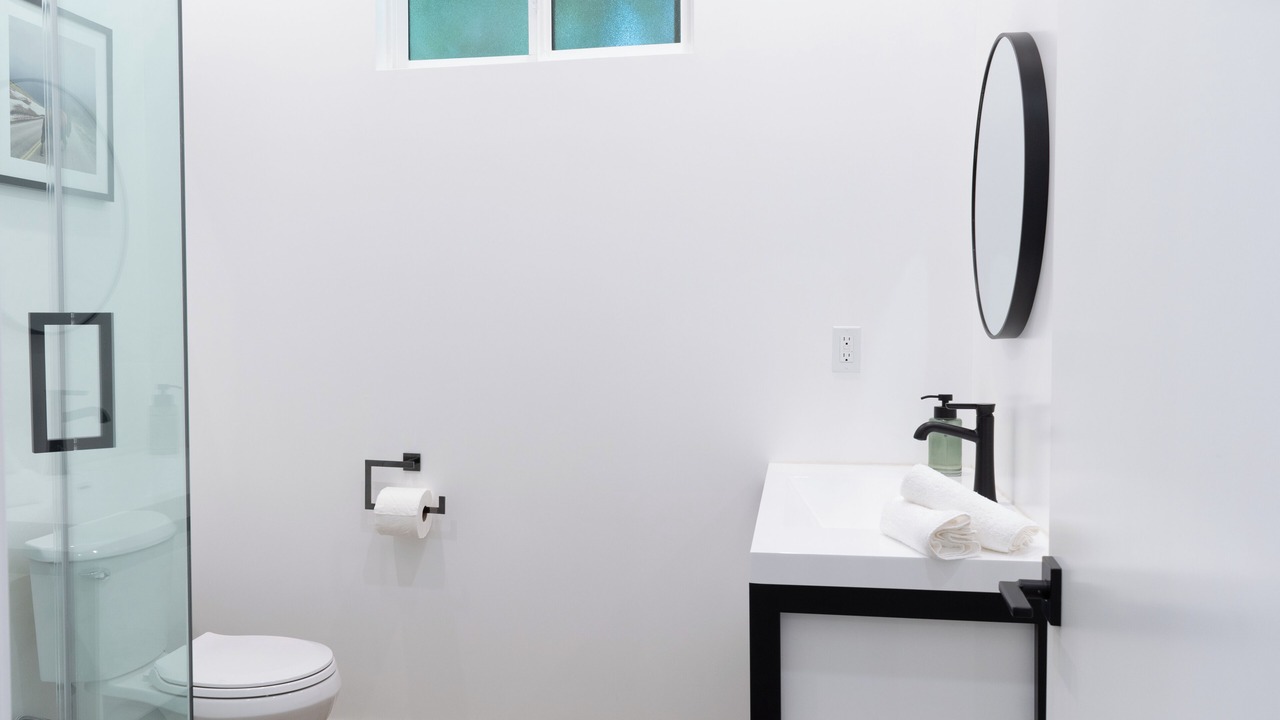 Photo of Bathroom in North Hollywood