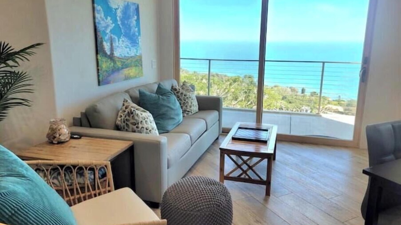 Photo of Livingroom in Western Malibu