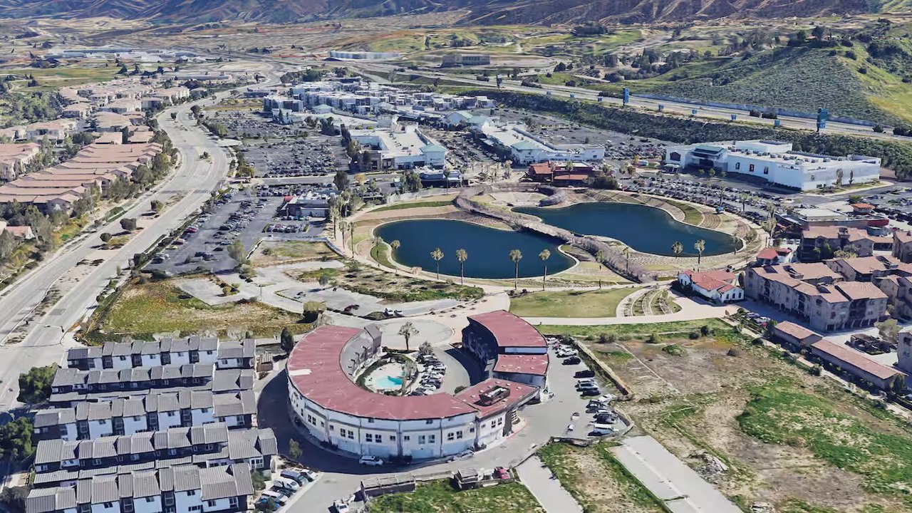 Photo of Outdoor in Corona
