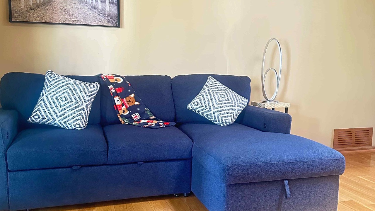 Photo of Livingroom in Southeast Anaheim