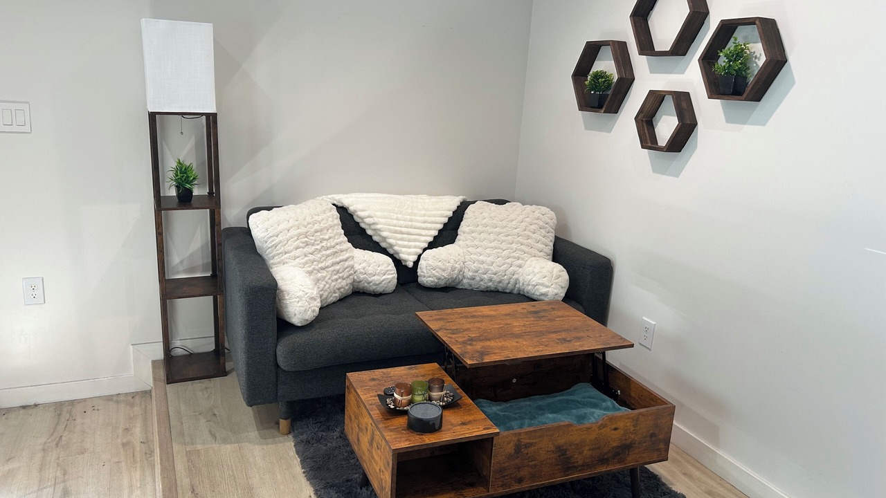 Photo of Livingroom in North Long Beach