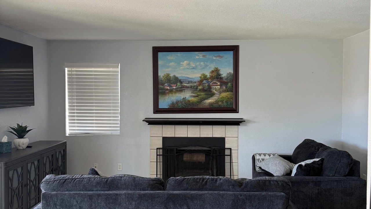 Photo of Livingroom in Pumpkin Center