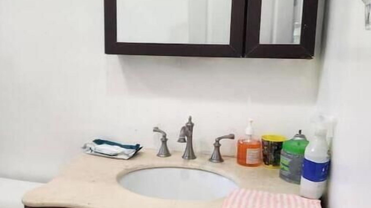 Photo of Bathroom in Los Angeles