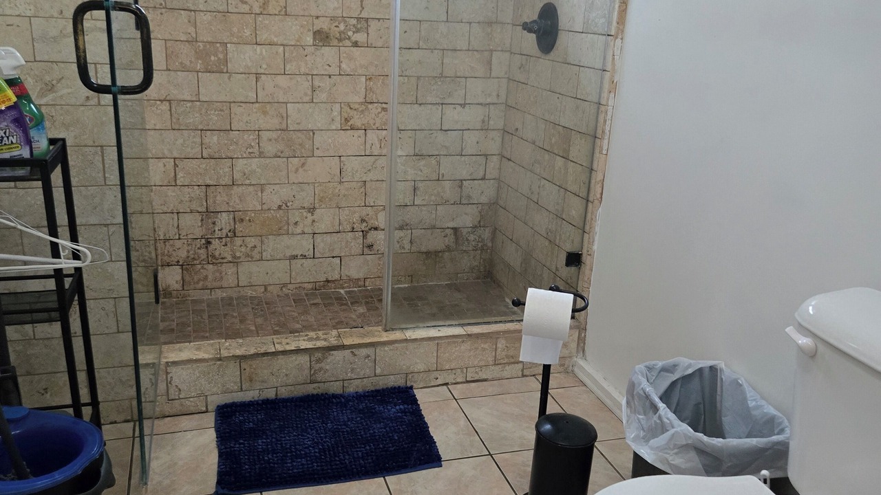 Photo of Bathroom in Los Angeles