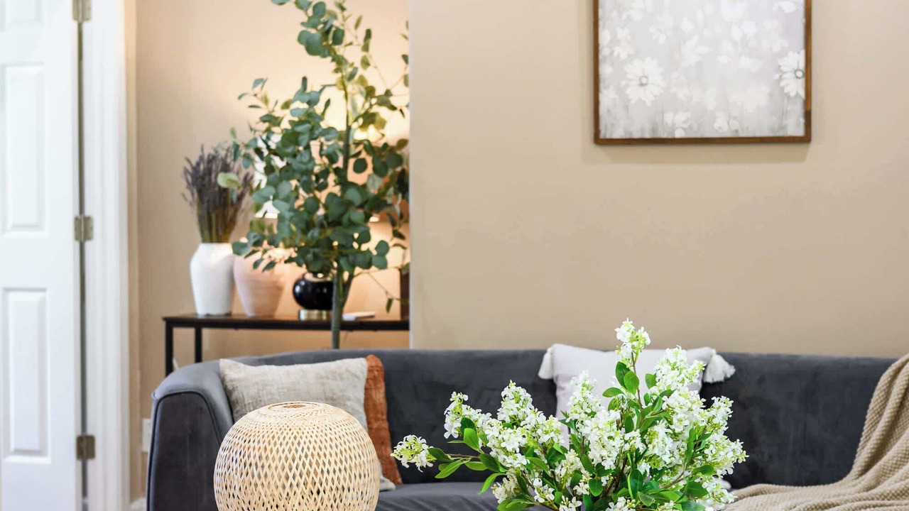 Photo of Livingroom in Pomona