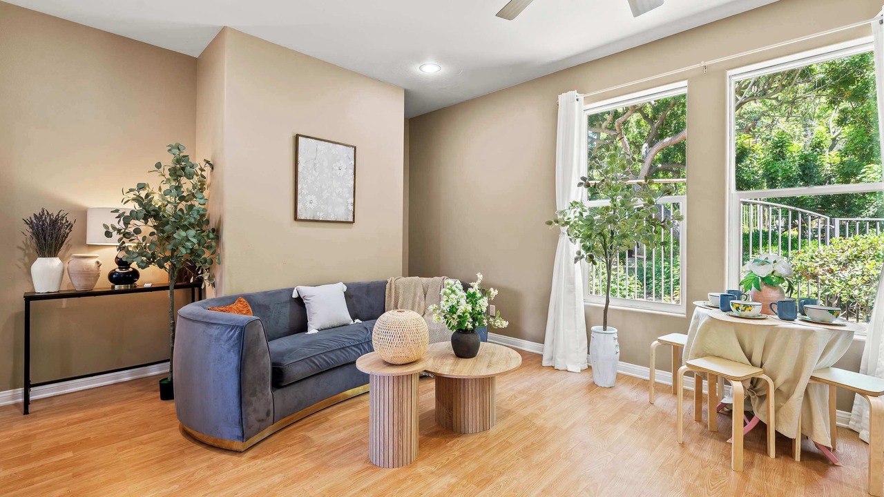 Photo of Livingroom in Pomona