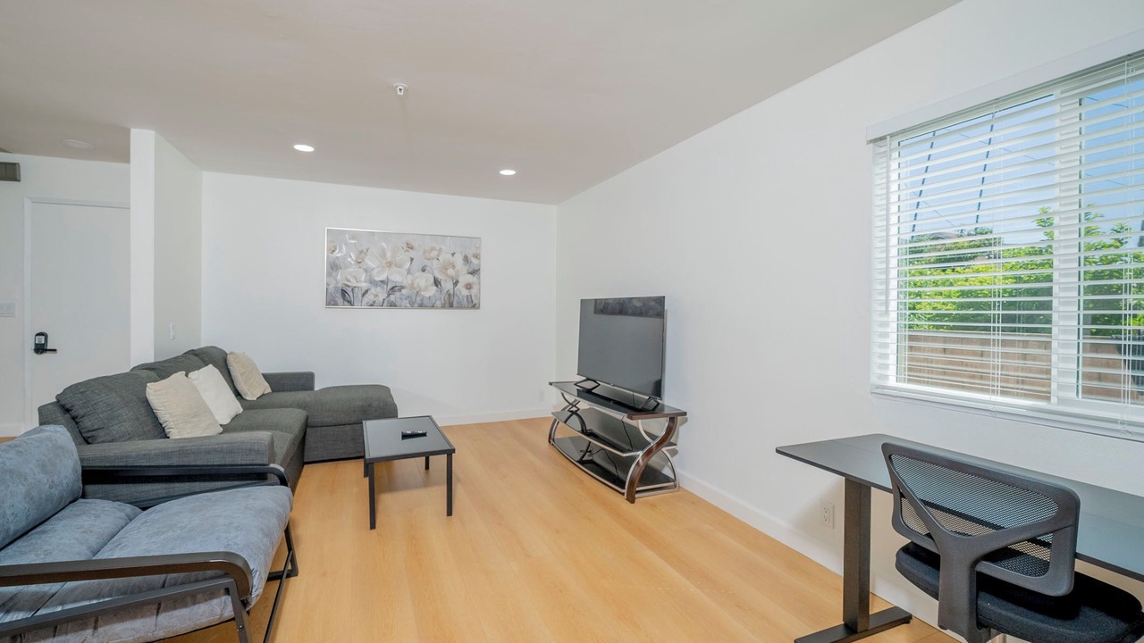Photo of Livingroom in Alhambra