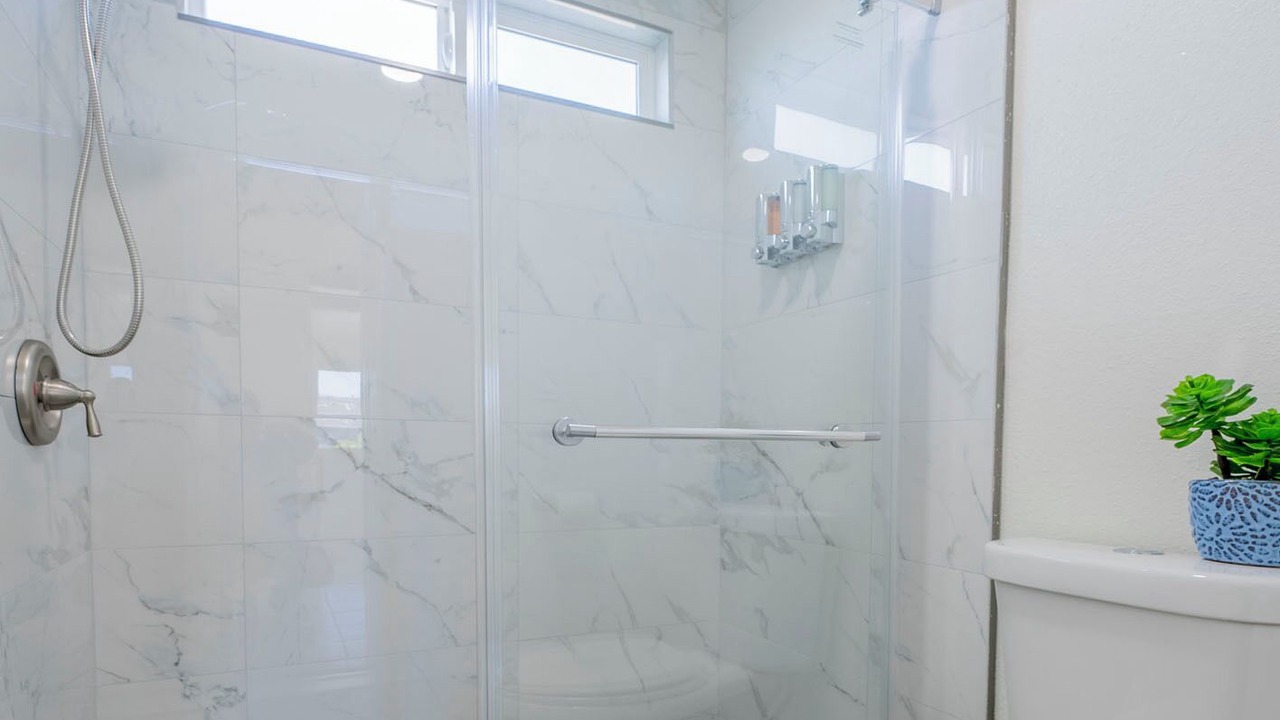 Photo of Bathroom in Alhambra