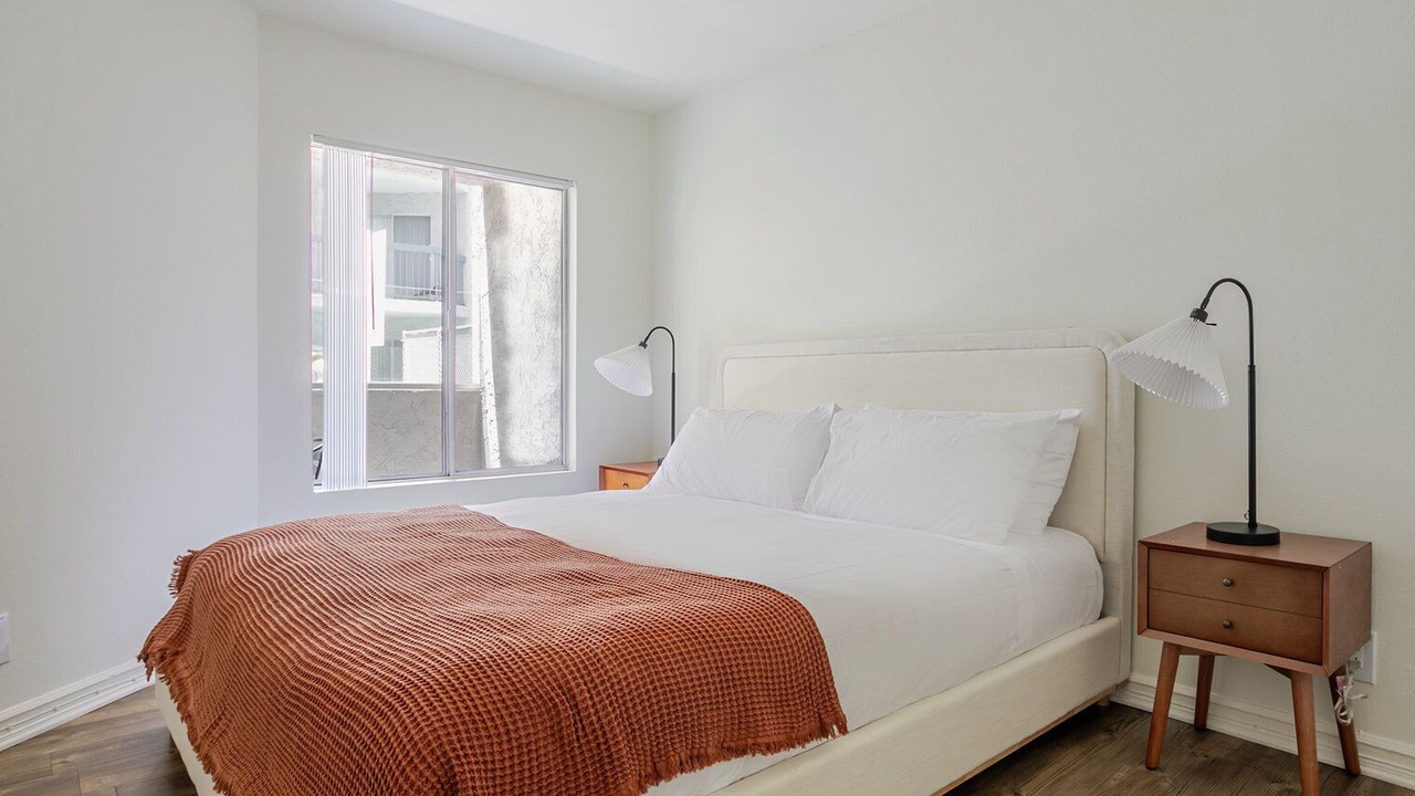 Photo of Bedroom in Pasadena