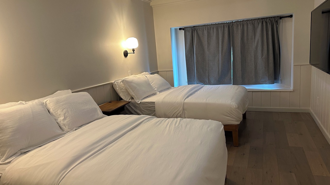 Photo of Bedroom in West Athens