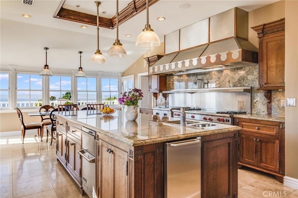 Photo of Kitchen in Palos Verdes Estates
