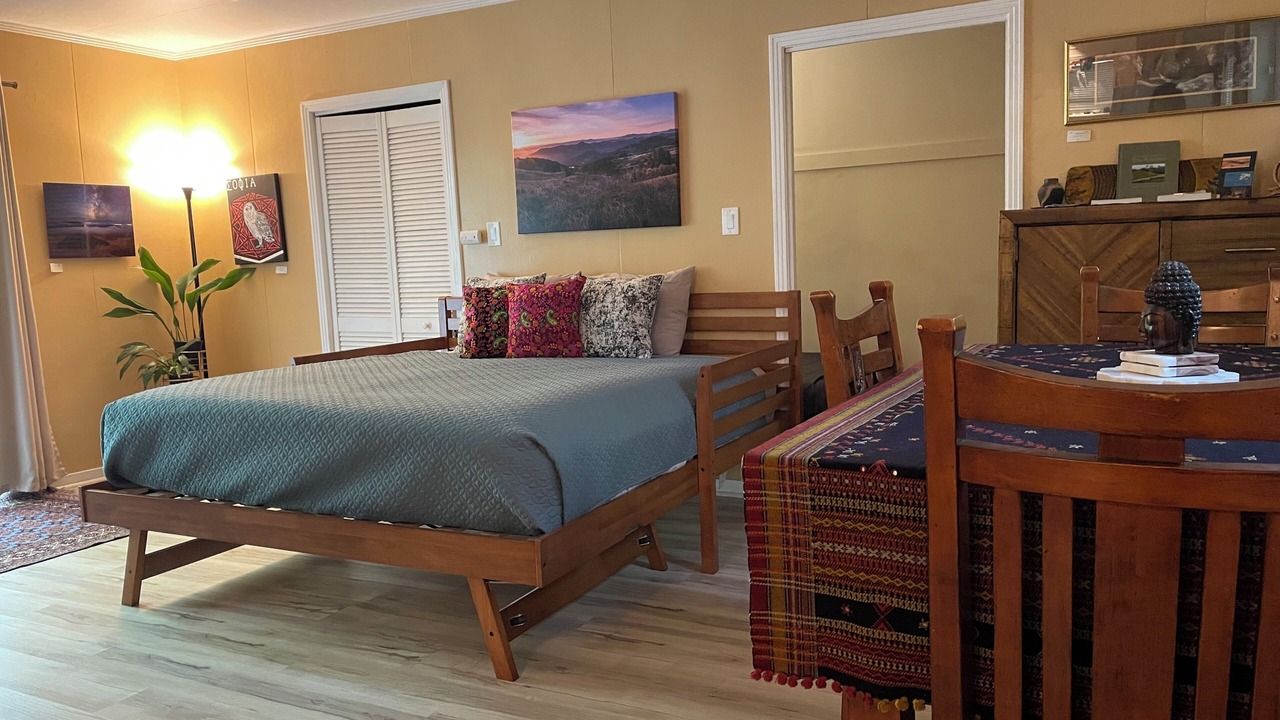 Photo of Bedroom in Redway