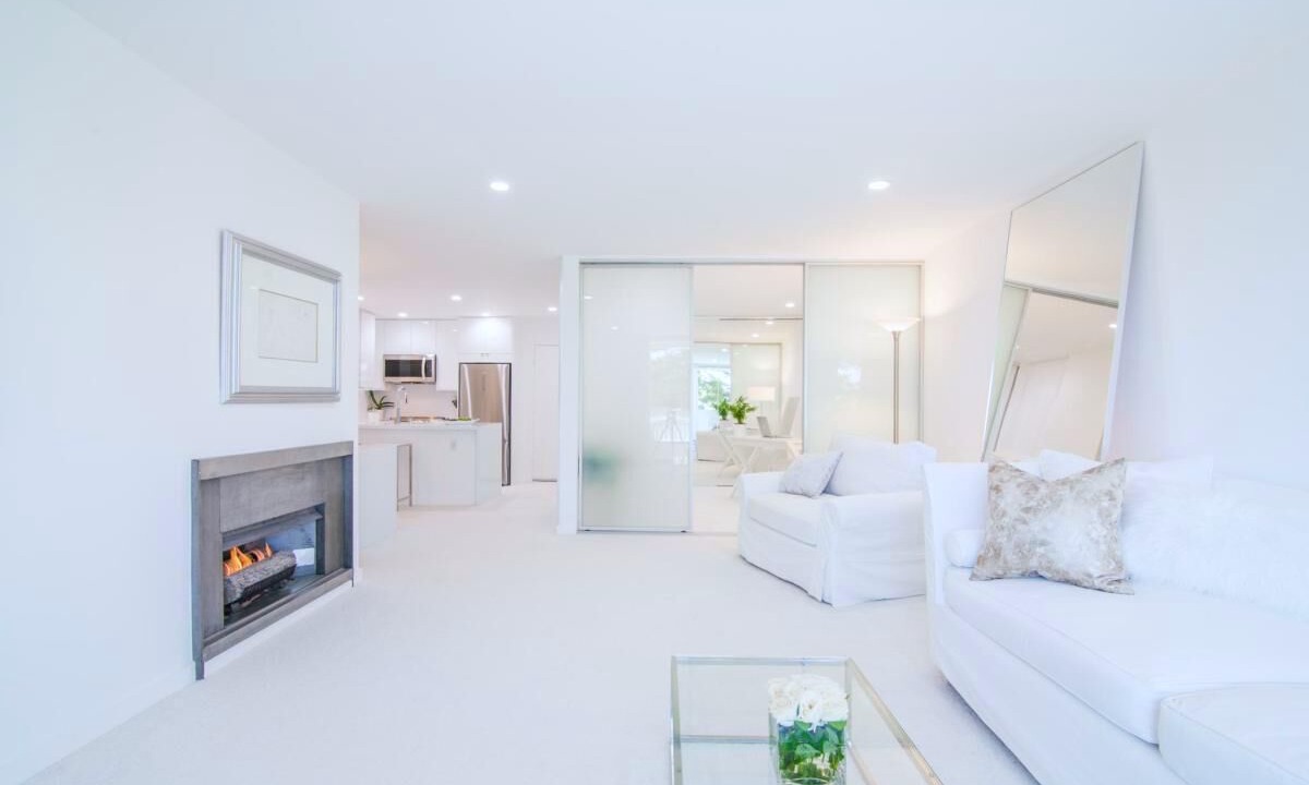 Photo of Livingroom in Sawtelle