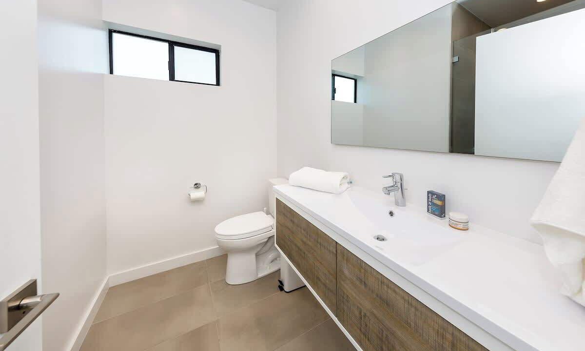 Photo of Bathroom in Mid City