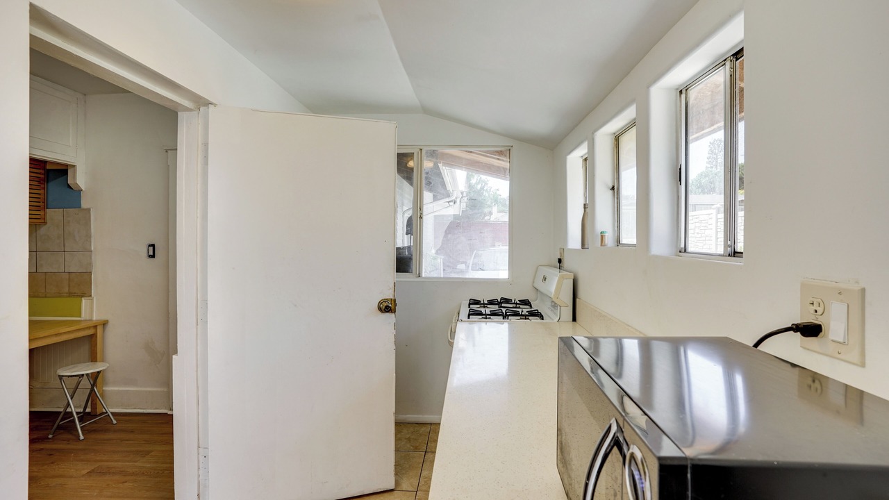Photo of Kitchen in Northwest San Pedro