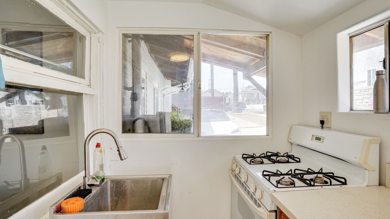 Photo of Kitchen in Northwest San Pedro