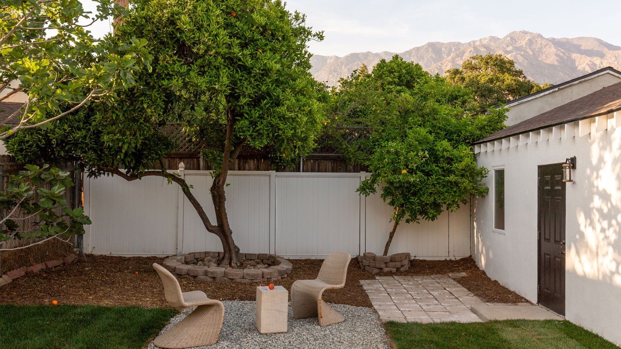 Photo of Patio Balcony in Altadena