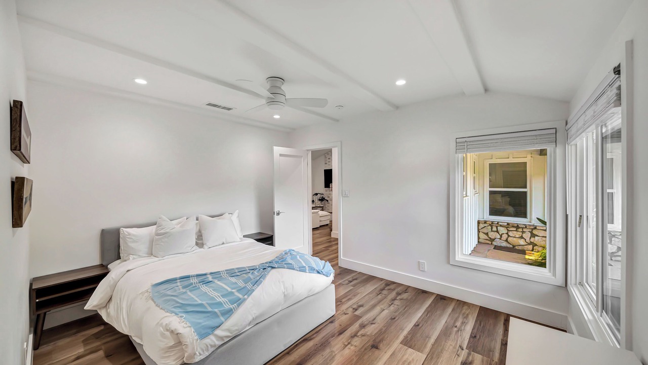 Photo of Bedroom in Woodland Hills