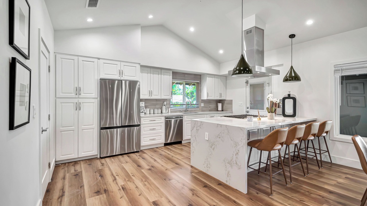 Photo of Kitchen in Woodland Hills