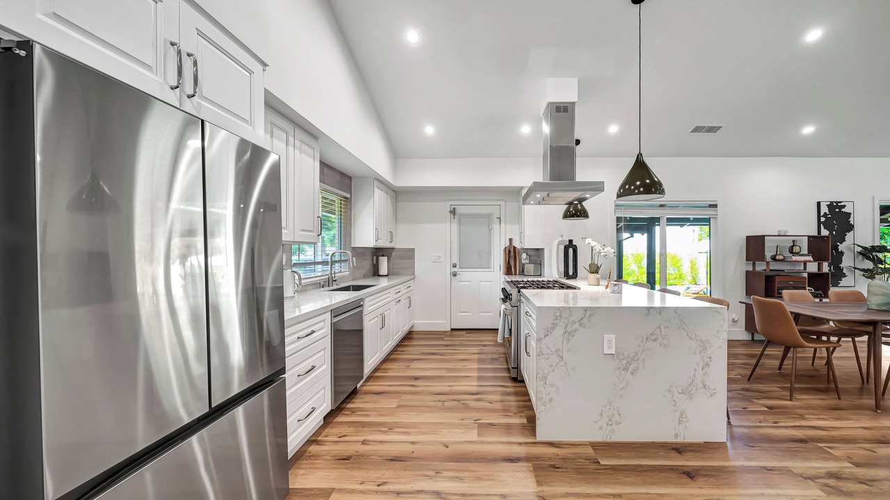 Photo of Kitchen in Woodland Hills