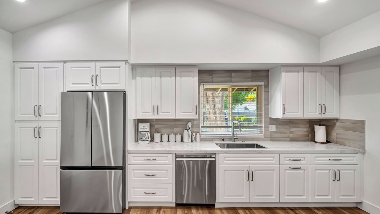 Photo of Kitchen in Woodland Hills