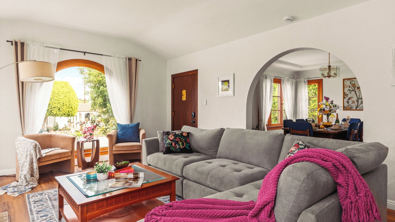Photo of Livingroom in Cal Heights