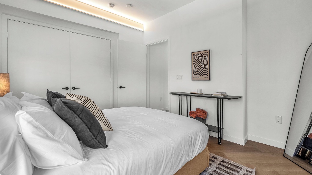 Photo of Bedroom in Larchmont