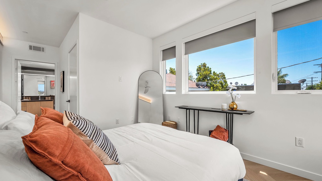 Photo of Bedroom in Larchmont