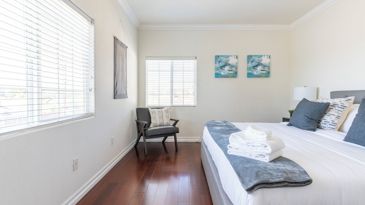 Photo of Bedroom in South San Gabriel